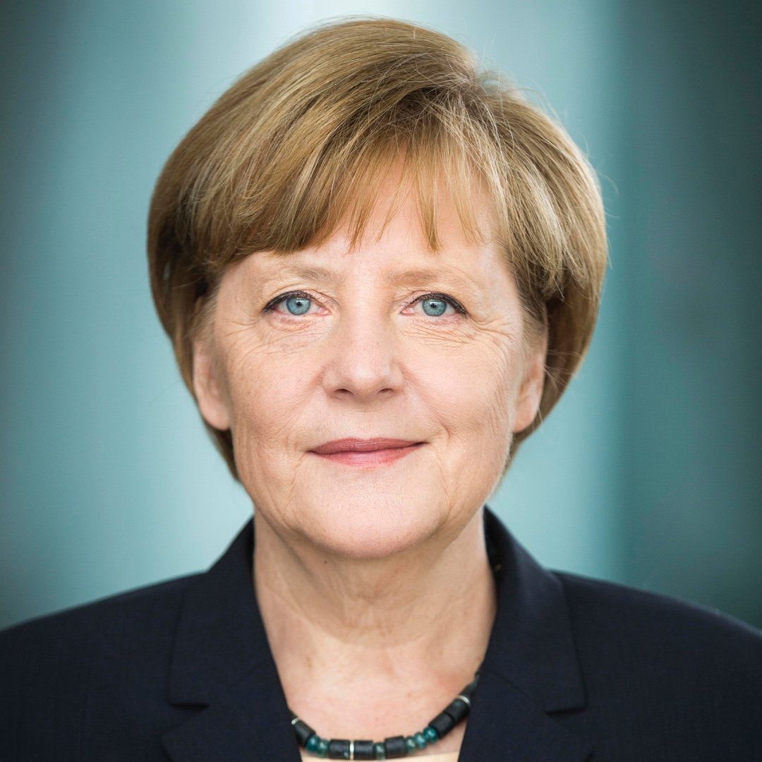 @bundeskanzlerinmerkel